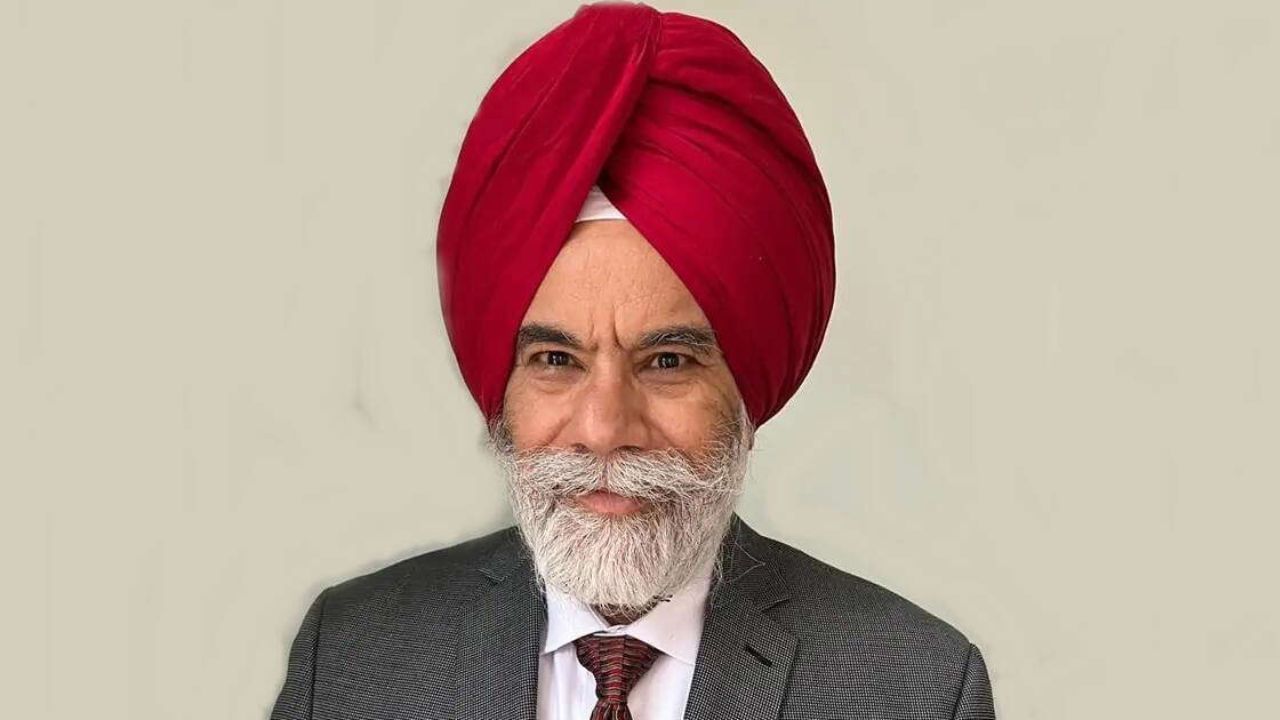 21 ਸਾਲ ਦੀ ਉਮਰ ਵਿੱਚ ਯੂਐਸ ਗਏ ਅੱਜ ਸਬ ਤੋਂ ਵੱਡੇ ਪੈਟਰੋਲ ਰਿਟੇਲਰ ਹਨ ਦਰਸ਼ਨ ਧਾਲੀਵਾਲ 21 ਸਾਲ ਦੀ ਉਮਰ ਵਿੱਚ ਯੂਐਸ ਗਏ ਅੱਜ ਸਬ ਤੋਂ ਵੱਡੇ ਪੈਟਰੋਲ ਰਿਟੇਲਰ ਹਨ ਦਰਸ਼ਨ ਧਾਲੀਵਾਲ