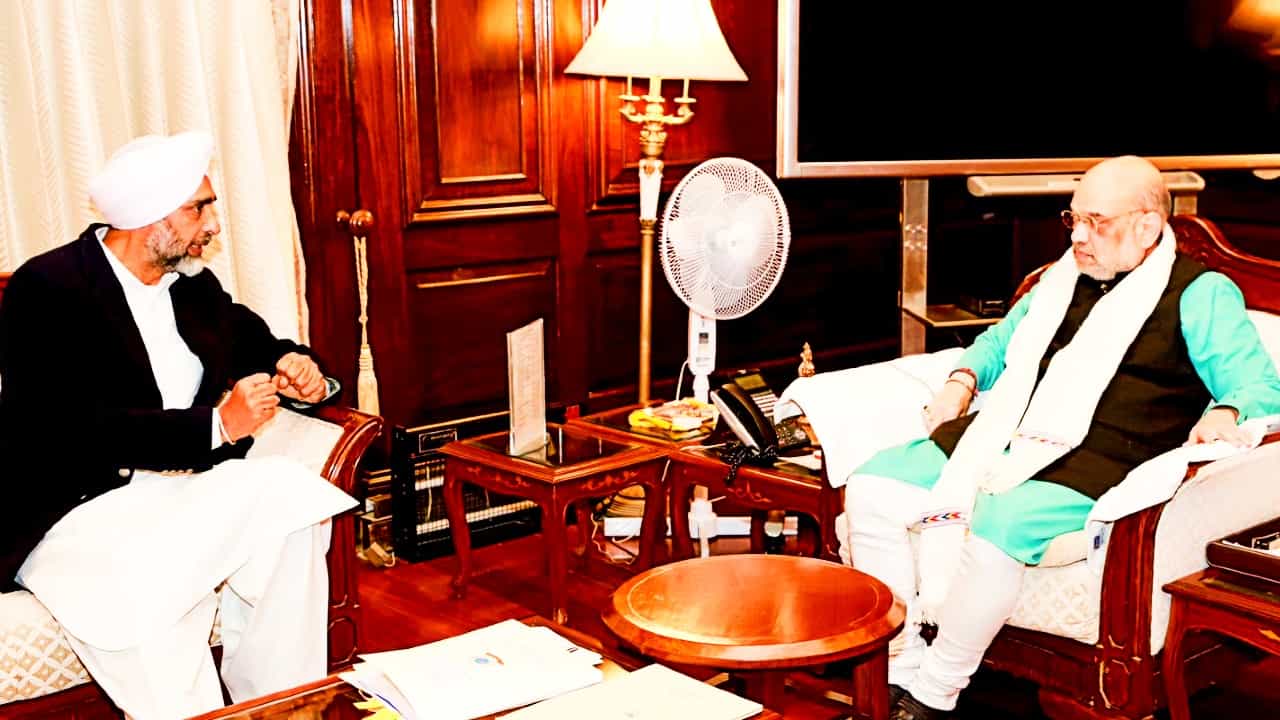 ਭਾਜਪਾ ਵਿੱਚ ਸ਼ਾਮਿਲ ਹੋਣ ਤੋਂ ਬਾਅਦ ਅਮਿਤ ਸ਼ਾਹ ਅਤੇ ਜੇਪੀ ਨੱਡਾ ਨੂੰ ਮਿਲੇ ਮਨਪ੍ਰੀਤ ਬਾਦਲ