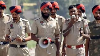 Police-Gangster Encounter: ਤਲਵੰਡੀ ਸਾਬੋ ‘ਚ ਪੁਲਿਸ ਅਤੇ ਗੈਂਗਸਟਰ ਗੋਲਡੀ ਬਰਾੜ ਦੇ ਗੁਰਗਿਆਂ ਵਿਚਾਲੇ ਮੁਕਾਬਲਾ, ਦੋਵੇ ਗ੍ਰਿਫ਼ਤਾਰ