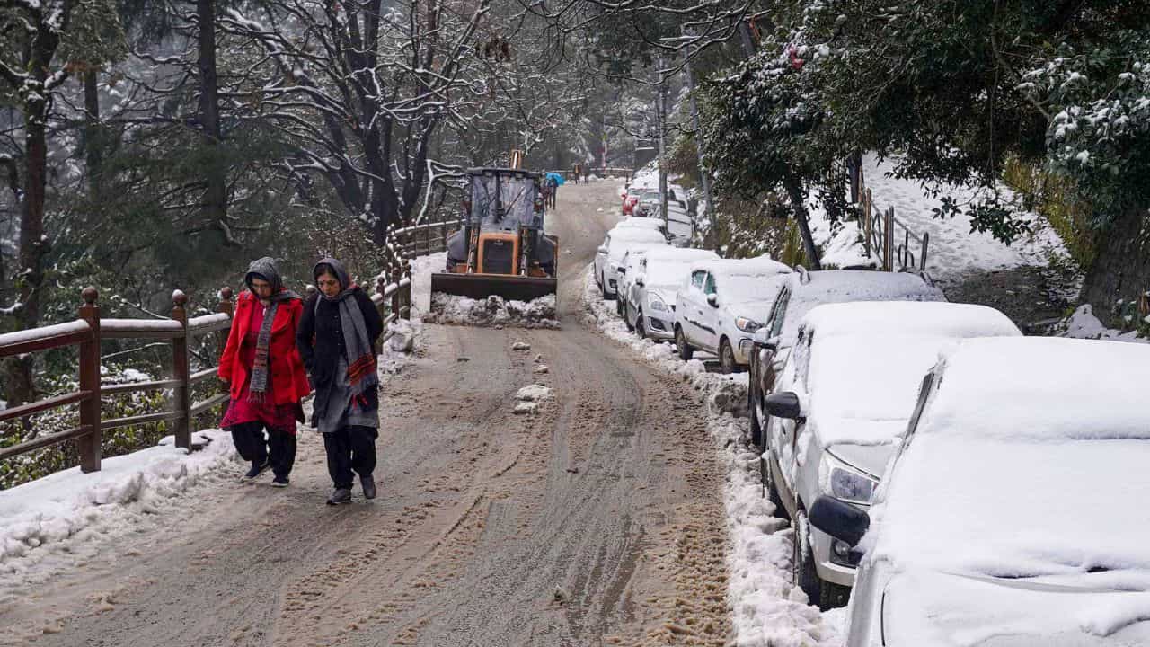 ਹਿਮਾਚਲ ਦੇ 7 ਸ਼ਹਿਰ ਦਾ ਪਾਰਾ ਜੀਰੋ ਤੋਂ ਹੇਠਾਂ, ਬਰਫਬਾਰੀ ਤੋਂ ਬਾਅਦ ਕੜਾਕੇ ਦੀ ਠੰਡ