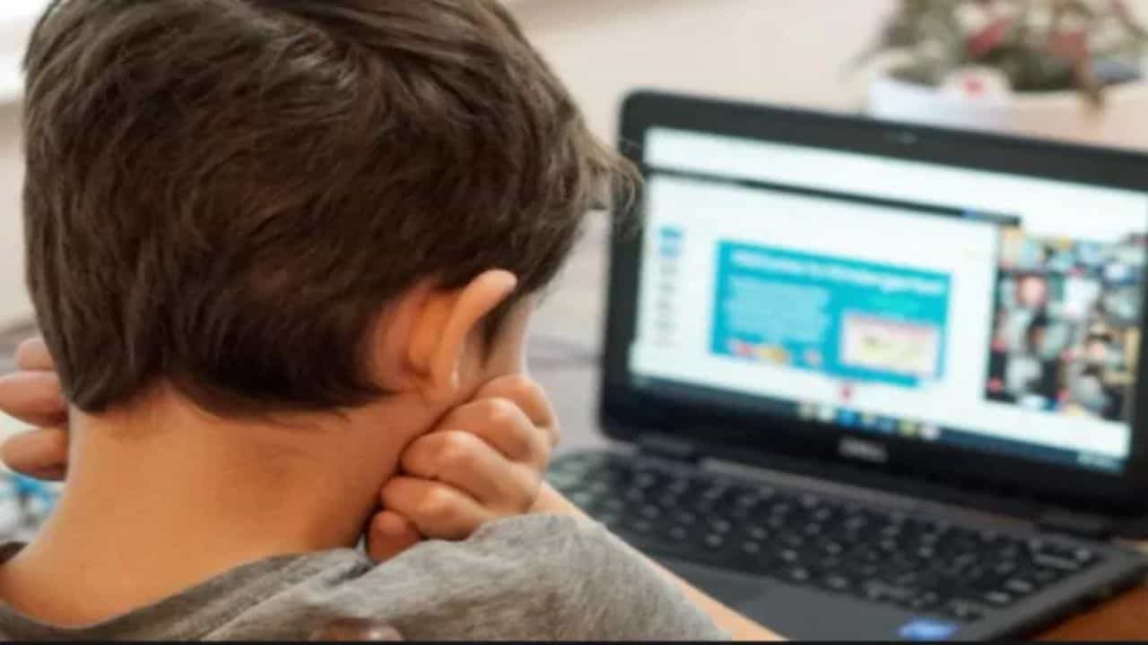 ਪੰਜਾਬ ਚ ਸਰਦੀ ਦੀ ਛੁੱਟੀਆਂ ਦੌਰਾਨ 12 ਲੱਖ ਵਿਦਿਆਰਥੀਆਂ ਨੇ ਆਨਲਾਈਨ ਜਮਾਤਾਂ ਚ ਭਾਗ ਲਿਆ