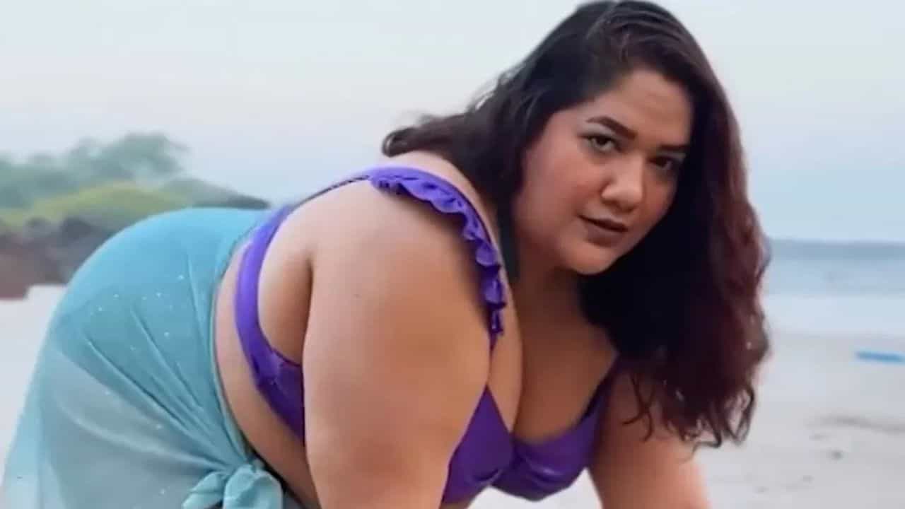 ਪਲੱਸ ਸਾਈਜ਼ ਸੋਸ਼ਲ ਮੀਡੀਆ ਇੰਫਲੂਏਂਸਰ ਨੇ ਬੇਸ਼ਰਮ ਰੰਗ ਗੀਤ ਤੇ ਢਾਹਿਆ ਕਹਿਰ