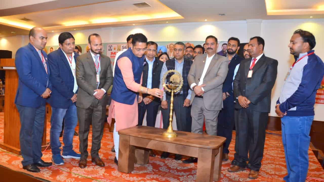 ਕੈਬਨਿਟ ਮੰਤਰੀ ਅਮਨ ਅਰੋੜਾ ਨੇ ਕੀਤਾ ਐਮਪੀਐਲ 10ਵੀਂ ਨੈਸ਼ਨਲ ਅਮੇਚਿਓਰ ਚੈੱਸ ਚੈਂਪੀਅਨਸ਼ਿਪ ਦਾ ਉਦਘਾਟਨ ਕੈਬਨਿਟ ਮੰਤਰੀ ਅਮਨ ਅਰੋੜਾ ਨੇ ਕੀਤਾ ਐਮਪੀਐਲ 10ਵੀਂ ਨੈਸ਼ਨਲ ਅਮੇਚਿਓਰ ਚੈੱਸ ਚੈਂਪੀਅਨਸ਼ਿਪ ਦਾ ਉਦਘਾਟਨ