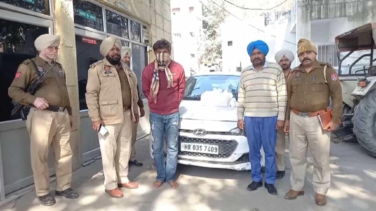 ਫਿਰੋਜ਼ਪੁਰ ਸਰੱਹਦ ਤੇ ਬੀਐਸਐਫ ਨੇ ਨਸ਼ੇ ਅਤੇ ਭਾਰਤੀ ਕਰੰਸੀ ਸਮੇਤ ਇੱਕ ਨੂੰ ਕੀਤਾ ਕਾਬੂ