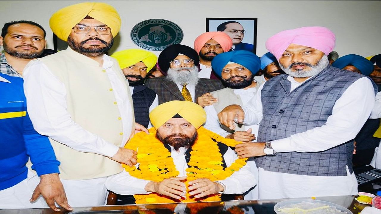 Mandi Board New Chairman: ਹਰਚੰਦ ਸਿੰਘ ਬਰਸਟ ਨੇ ਸੰਭਾਲਿਆ ਪੰਜਾਬ ਮੰਡੀ ਬੋਰਡ ਦੇ ਚੇਅਰਮੈਨ ਦਾ ਅਹੁਦਾ Mandi Board New Chairman: ਹਰਚੰਦ ਸਿੰਘ ਬਰਸਟ ਨੇ ਸੰਭਾਲਿਆ ਪੰਜਾਬ ਮੰਡੀ ਬੋਰਡ ਦੇ ਚੇਅਰਮੈਨ ਦਾ ਅਹੁਦਾ