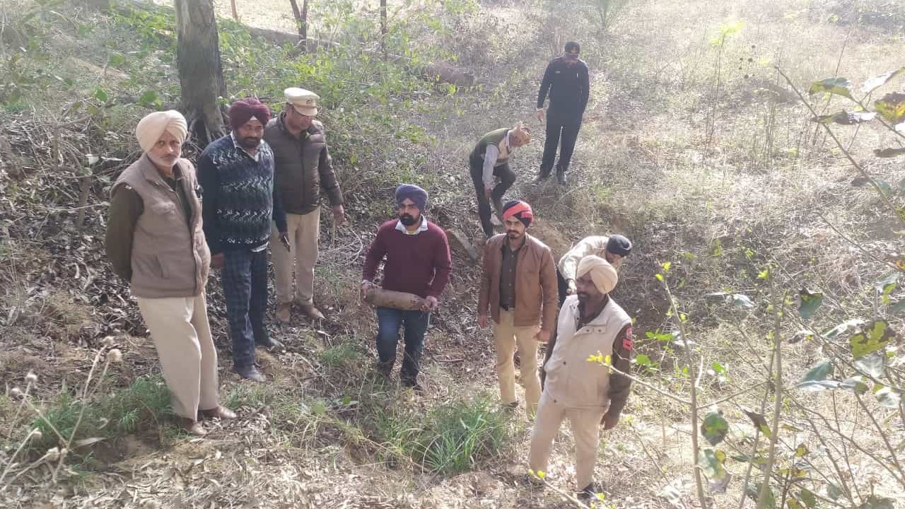 ਲੁਧਿਆਣਾ ਦੀ ਡੇਹਲੋਂ ਕੈਂਡ ਨਹਿਰ ਚੋਂ ਮਿਲਿਆ ਬੰਬ, ਸਮਾਂ ਰਹਿੰਦਿਆਂ ਕੀਤਾ ਗਿਆ ਨਸ਼ਟ