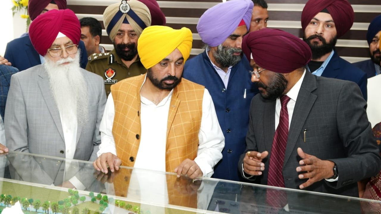 Ludhiana News : ਪੰਜਾਬ ਦੇ ਸਭ ਤੋਂ ਵੱਡੇ ਐਸਟੀਪੀ ਪਲਾਂਟ ਦਾ ਮੁੱਖ ਮੰਤਰੀ ਨੇ ਕੀਤਾ ਉਦਘਾਟਨ Ludhiana News : ਪੰਜਾਬ ਦੇ ਸਭ ਤੋਂ ਵੱਡੇ ਐਸਟੀਪੀ ਪਲਾਂਟ ਦਾ ਮੁੱਖ ਮੰਤਰੀ ਨੇ ਕੀਤਾ ਉਦਘਾਟਨ