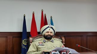 ‘ਬੀਤੀ 5 ਜੁਲਾਈ ਤੋਂ ਹੁਣ ਤੱਕ 10576 ਤਸਕਰ 677 ਕਿਲੋ ਹੈਰੋਇਨ ਸਮੇਤ ਗ੍ਰਿਫ਼ਤਾਰ’ ‘ਬੀਤੀ 5 ਜੁਲਾਈ ਤੋਂ ਹੁਣ ਤੱਕ 10576 ਤਸਕਰ 677 ਕਿਲੋ ਹੈਰੋਇਨ ਸਮੇਤ ਗ੍ਰਿਫ਼ਤਾਰ’