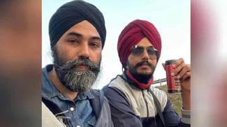 Amritpal ਦੇ ਕਰੀਬ ਪਹੁੰਚੀ ਪੁਲਿਸ! ਦੋ ਦਿਨ ਪਹਿਲਾਂ ਜ਼ਬਤ ਕੀਤੀ ਇਨੋਵਾ ਦਾ ਡਰਾਈਵਰ ਗ੍ਰਿਫਤਾਰ Amritpal ਦੇ ਕਰੀਬ ਪਹੁੰਚੀ ਪੁਲਿਸ! ਦੋ ਦਿਨ ਪਹਿਲਾਂ ਜ਼ਬਤ ਕੀਤੀ ਇਨੋਵਾ ਦਾ ਡਰਾਈਵਰ ਗ੍ਰਿਫਤਾਰ