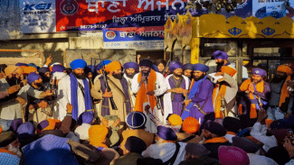 Police ਨੇ Amritpal Singh ਨੂੰ ਕੀਤਾ ਗ੍ਰਿਫਤਾਰ, ਮੀਡੀਆ ਨਾਲ ਰੂ-ਬ-ਰੂ ਹੋ ਸਕਦੇ ਨੇ ਪੁਲਿਸ ਅਧਿਕਾਰੀ Police ਨੇ Amritpal Singh ਨੂੰ ਕੀਤਾ ਗ੍ਰਿਫਤਾਰ, ਮੀਡੀਆ ਨਾਲ ਰੂ-ਬ-ਰੂ ਹੋ ਸਕਦੇ ਨੇ ਪੁਲਿਸ ਅਧਿਕਾਰੀ