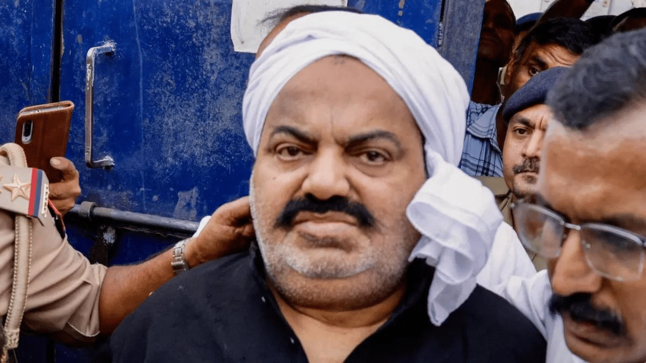 Umesh Pal Kidnapping Case: ਅਤੀਕ ਅਹਿਮਦ ਸਮੇਤ 3 ਦੋਸ਼ੀ, ਅਸ਼ਰਫ ਸਮੇਤ 7 ਦੋਸ਼ ਮੁਕਤ Umesh Pal Kidnapping Case: ਅਤੀਕ ਅਹਿਮਦ ਸਮੇਤ 3 ਦੋਸ਼ੀ, ਅਸ਼ਰਫ ਸਮੇਤ 7 ਦੋਸ਼ ਮੁਕਤ