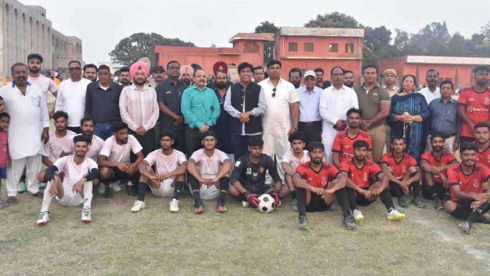 Attention to Sports: ਸੂਬੇ ‘ਚ ਖੇਡਾਂ ਨੂੰ ਉਤਸ਼ਾਹਿਤ ਕਰ ਰਹੀ ਹੈ ਪੰਜਾਬ ਸਰਕਾਰ : ਕੈਬਨਿਟ ਮੰਤਰੀ Attention to Sports: ਸੂਬੇ ‘ਚ ਖੇਡਾਂ ਨੂੰ ਉਤਸ਼ਾਹਿਤ ਕਰ ਰਹੀ ਹੈ ਪੰਜਾਬ ਸਰਕਾਰ : ਕੈਬਨਿਟ ਮੰਤਰੀ