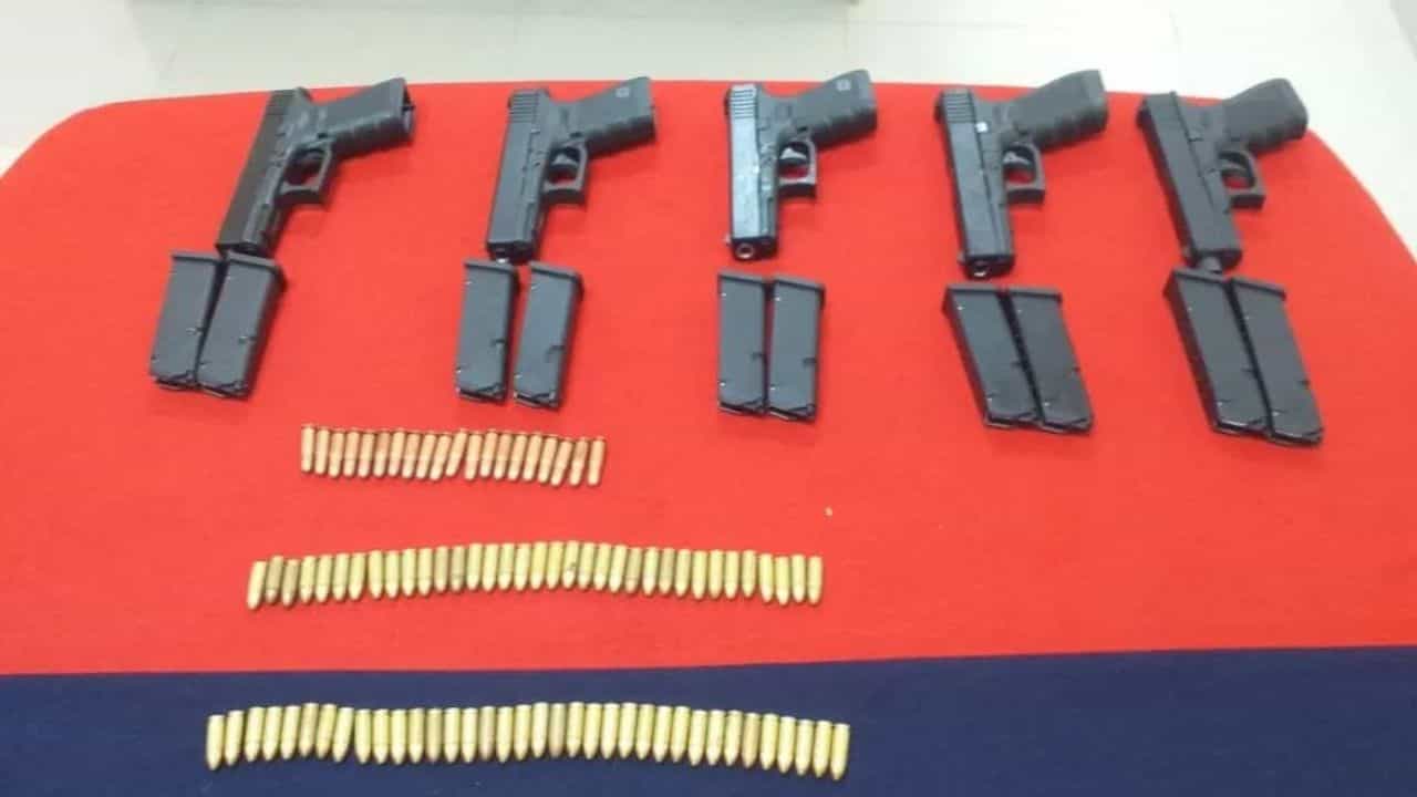 PAK Drone: ਪਾਕਿਸਤਾਨ ਤੋਂ ਡਰੋਨ ਰਾਹੀਂ ਲਿਆਂਦੇ ਹਥਿਆਰ ਬਰਾਮਦ, BSF ਨੇ ਫਾਇਰਿੰਗ ਕੀਤੀ