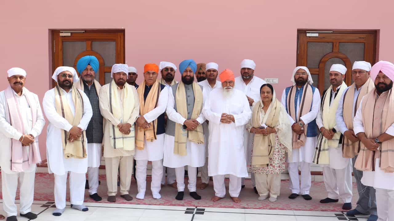 Dera Politics: ਜਲੰਧਰ ਜ਼ਿਮਨੀ ਚੋਣਾਂ, ਕਾਂਗਰਸੀ ਆਗੂ ਡੇਰਿਆਂ ਚ ਹੋਏ ਨਤਮਸਤਕ