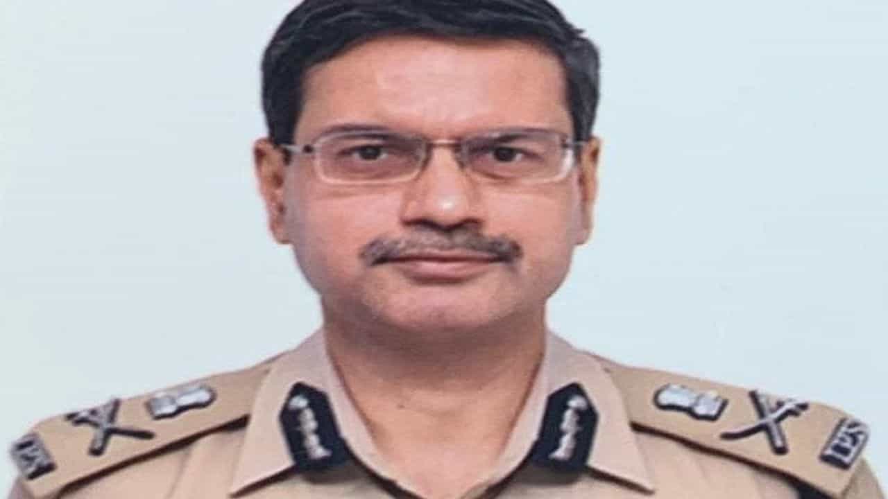 Punjab DGP ਦੀ ਨਿਯੁਕਤੀ ਤੇ ਕੇਂਦਰ ਨੇ ਚੁੱਕੇ ਸਵਾਲ, ਸਰਕਾਰ ਨੂੰ ਲਿਖੀ ਚਿੱਠੀ Punjab DGP ਦੀ ਨਿਯੁਕਤੀ ਤੇ ਕੇਂਦਰ ਨੇ ਚੁੱਕੇ ਸਵਾਲ, ਸਰਕਾਰ ਨੂੰ ਲਿਖੀ ਚਿੱਠੀ