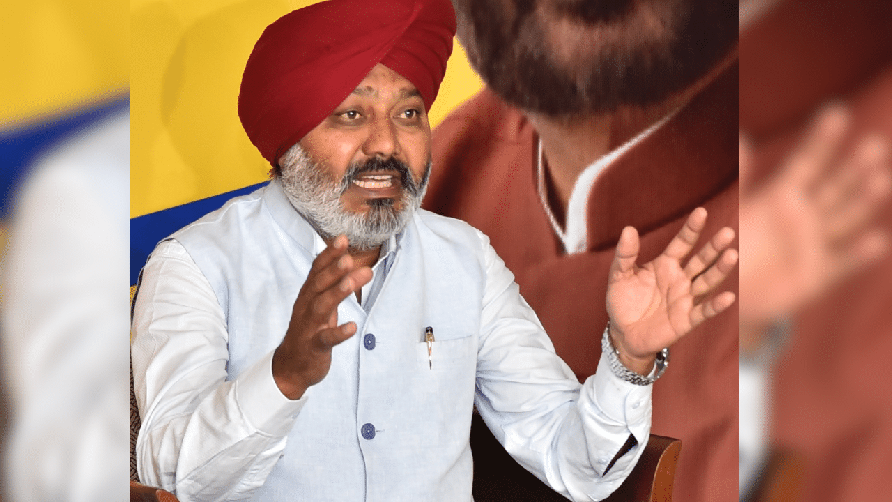 Cheema on One Year: ‘ਇੱਕ ਸਾਲ ਦੌਰਾਨ ਭ੍ਰਿਸ਼ਟਾਚਾਰ ਰਹਿਤ ਪ੍ਰਸ਼ਾਸਨ, ਸਿਹਤ ਅਤੇ ਸਿੱਖਿਆ ਕ੍ਰਾਂਤੀ ਆਈ’ Cheema on One Year: ‘ਇੱਕ ਸਾਲ ਦੌਰਾਨ ਭ੍ਰਿਸ਼ਟਾਚਾਰ ਰਹਿਤ ਪ੍ਰਸ਼ਾਸਨ, ਸਿਹਤ ਅਤੇ ਸਿੱਖਿਆ ਕ੍ਰਾਂਤੀ ਆਈ’