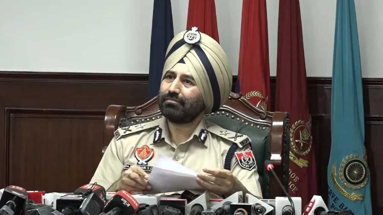 Amritpal ਦੇ 5 ਸਾਥੀਆਂ ਤੇ NSA, ISI ਨੇ ਕੀਤੀ ਸੀ ਫੰਡਿੰਗ, ਬੁਲੇਟਪਰੂਫ ਜੈਕਟਾਂ-ਰਾਈਫਲਾਂ ਬਰਾਮਦ: Punjab Police