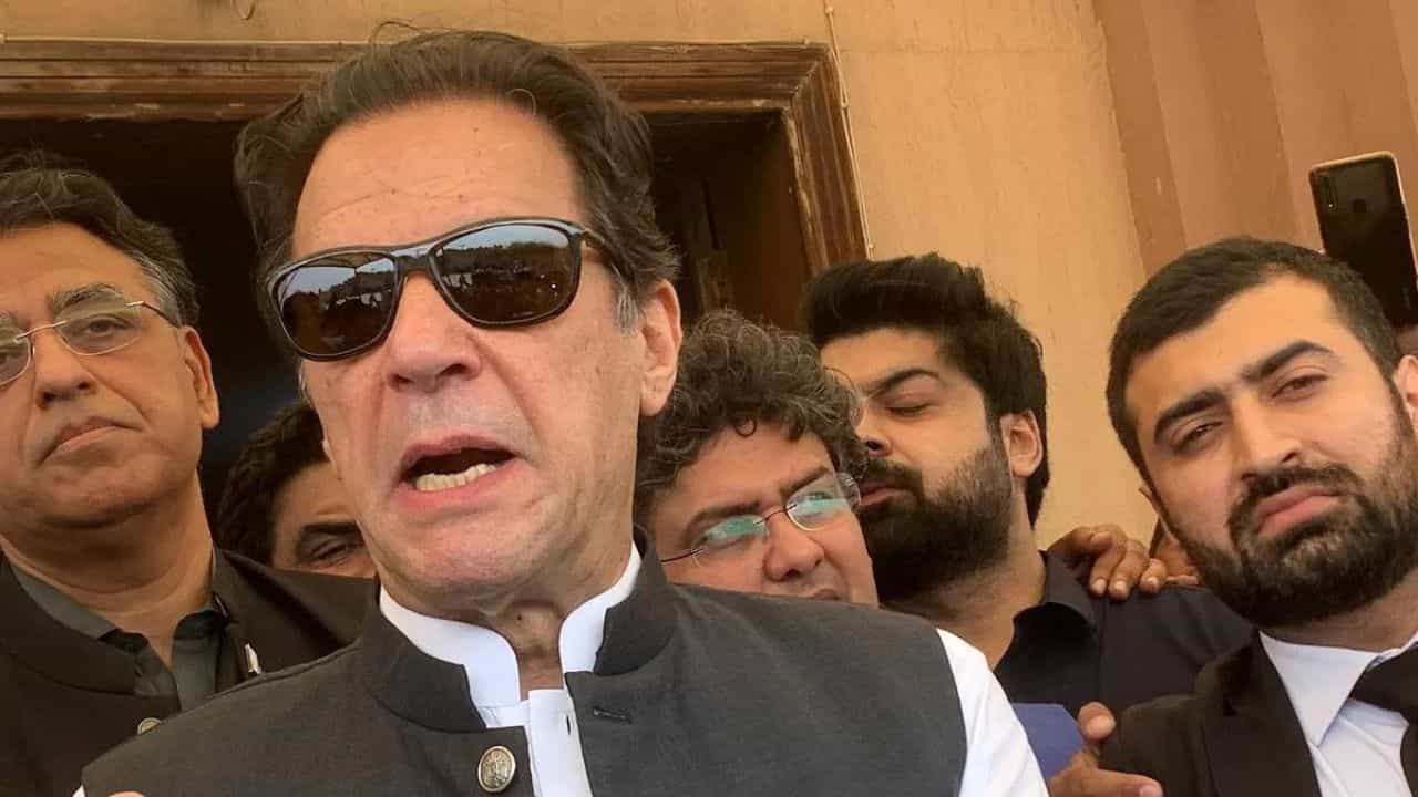 Imran Khan: ਇਮਰਾਨ ਖਾਨ ਨੂੰ ਲੈ ਕੇ ਹਾਈਕੋਰਟ ਵਿੱਚ ਸੁਣਵਾਈ ਦੌਰਾਨ ਹੰਗਾਮਾ, ਜੁੰਮੇ ਦੀ ਨਮਾਜ ਤੋਂ ਹੋਵੇਗੀ ਸੁਣਵਾਈ