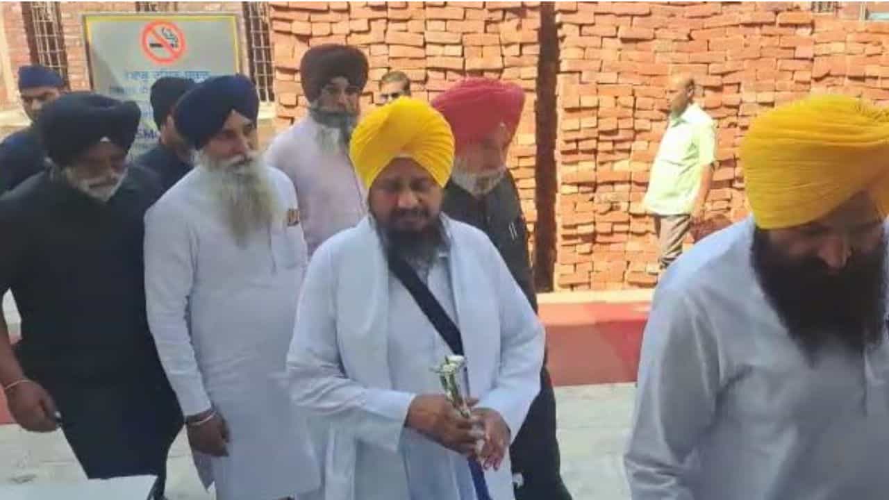 Report to Jathedar: ਜਥੇਦਾਰ ਸ੍ਰੀ ਅਕਾਲ ਤਖਤ ਸਾਹਿਬ ਨੂੰ ਸੌਂਪੀ ਅਜਨਾਲਾ ਘਟਨਾ ਦੀ ਰਿਪੋਰਟ