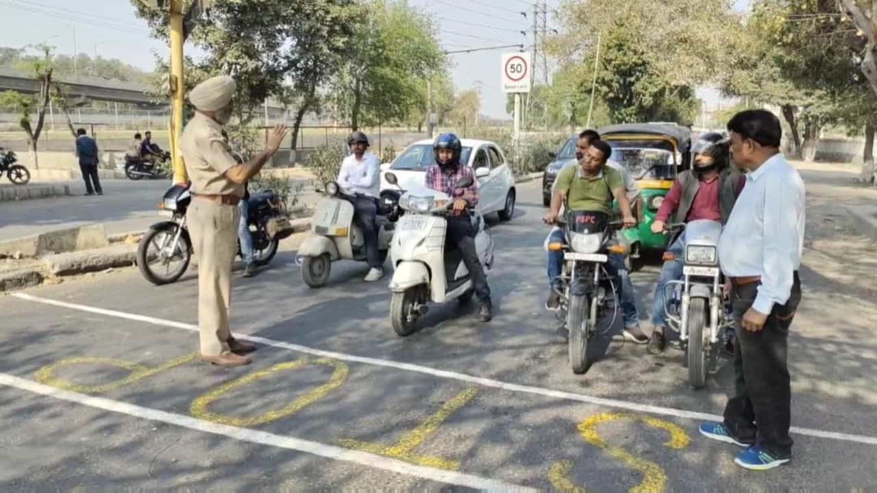 Police Action: ਲੁਧਿਆਣਾ ਪੁਲਿਸ ਜ਼ੈਬਰਾ ਲਾਈਨ ਪਾਰ ਕਰਨ ਵਾਲਿਆਂ ਤੇ ਰੱਖੇਗੀ ਨਜ਼ਰ
