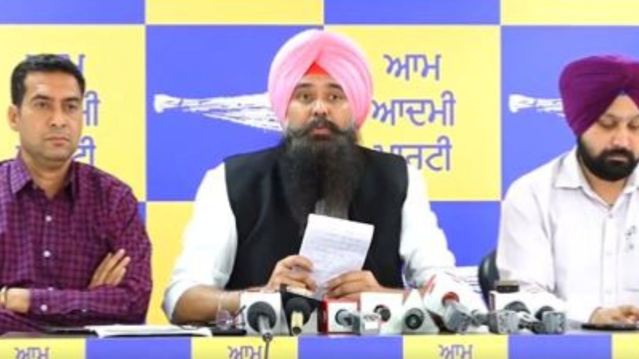 Punjab Budget: ਬਜਟ ਨੂੰ ਲੈ ਕੇ ਮਾਲਵਿੰਦਰ ਸਿੰਘ ਦਾ ਵੱਡਾ ਬਿਆਨ, ਕਿਹਾ-  ਕਿਸਾਨਾਂ ਦਾ ਰੱਖਿਆ ਗਿਆ ਖ਼ਾਸ ਧਿਆਨ 