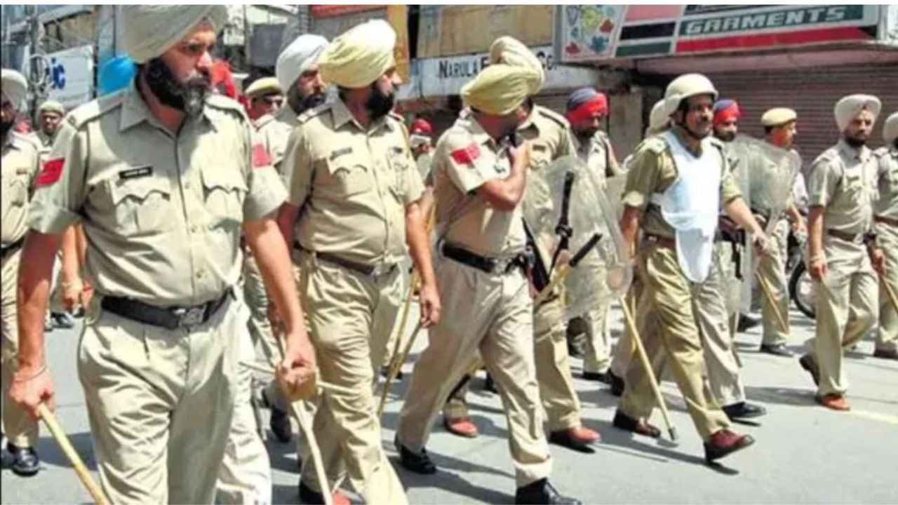 Crackdown on anti-social elements: ਪੰਜਾਬ ਵਿੱਚ ‘ਆਪਰੇਸ਼ਨ ਸੀਲ ਟੂ’ ਜਾਰੀ Crackdown on anti-social elements: ਪੰਜਾਬ ਵਿੱਚ ‘ਆਪਰੇਸ਼ਨ ਸੀਲ ਟੂ’ ਜਾਰੀ