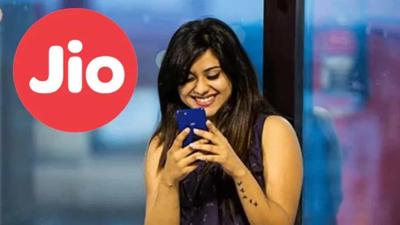 Jio ਯੂਜ਼ਰਸ ਲਈ 6 ਨਵੇਂ ਪਲਾਨ,  292GB ਤੱਕ ਦੇ ਡੇਟਾ ਦੇ ਨਾਲ ਲੰਬੀ  Validity ਦਾ ਲਾਭ