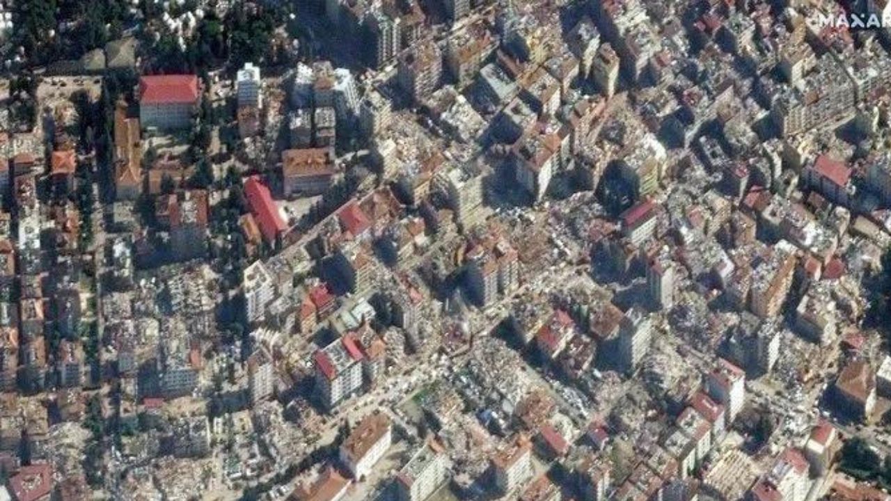 Turkey Flood: ਤੁਰਕੀ ਦੇ ਭੂਚਾਲ ਪ੍ਰਭਾਵਿਤ ਸੁਬਿਆਂ ‘ਚ ਆਏ ਹੜ ਵਿੱਚ 13 ਦੀ ਮੌਤ, ਬਚਾਅ ਮੁਹਿੰਮ ਜਾਰੀ Turkey Flood: ਤੁਰਕੀ ਦੇ ਭੂਚਾਲ ਪ੍ਰਭਾਵਿਤ ਸੁਬਿਆਂ ‘ਚ ਆਏ ਹੜ ਵਿੱਚ 13 ਦੀ ਮੌਤ, ਬਚਾਅ ਮੁਹਿੰਮ ਜਾਰੀ