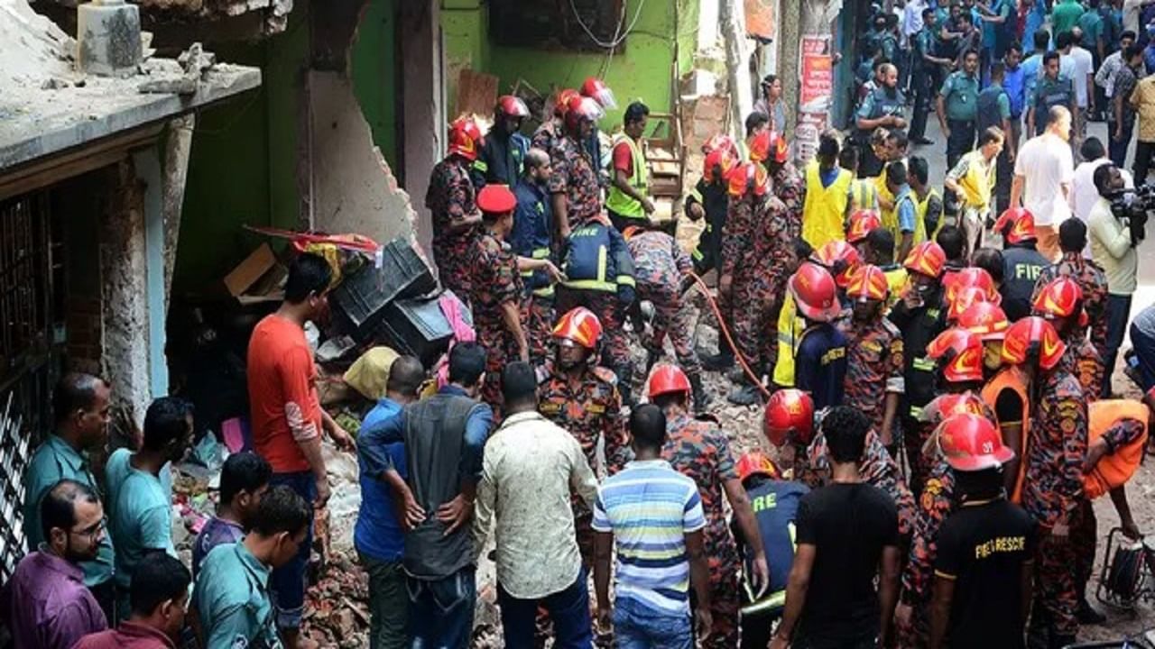 Major fire accident:ਬੰਗਲਾਦੇਸ਼ ਦੇ ਆਕਸੀਜਨ ਪਲਾਂਟ ‘ਚ ਲੱਗੀ ਅੱਗ, 7 ਦੀ ਮੌਤ ਅਤੇ 30 ਤੋਂ ਵੱਧ ਜ਼ਖ਼ਮੀ Major fire accident:ਬੰਗਲਾਦੇਸ਼ ਦੇ ਆਕਸੀਜਨ ਪਲਾਂਟ ‘ਚ ਲੱਗੀ ਅੱਗ, 7 ਦੀ ਮੌਤ ਅਤੇ 30 ਤੋਂ ਵੱਧ ਜ਼ਖ਼ਮੀ