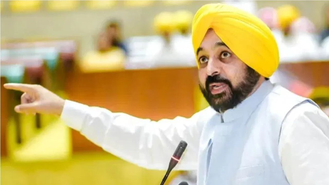 CM’s instruction:’ਪੁਲਿਸ ਵੱਲੋਂ 44 ਲੋਕ ਰਿਹਾਅ, CM ਨੇ ਦਿੱਤੀ ਹਦਾਇਤ- ‘ਬੇਕਸੂਰ ਨਾ ਹੋਣ ਪਰੇਸ਼ਾਨ’ CM’s instruction:’ਪੁਲਿਸ ਵੱਲੋਂ 44 ਲੋਕ ਰਿਹਾਅ, CM ਨੇ ਦਿੱਤੀ ਹਦਾਇਤ- ‘ਬੇਕਸੂਰ ਨਾ ਹੋਣ ਪਰੇਸ਼ਾਨ’