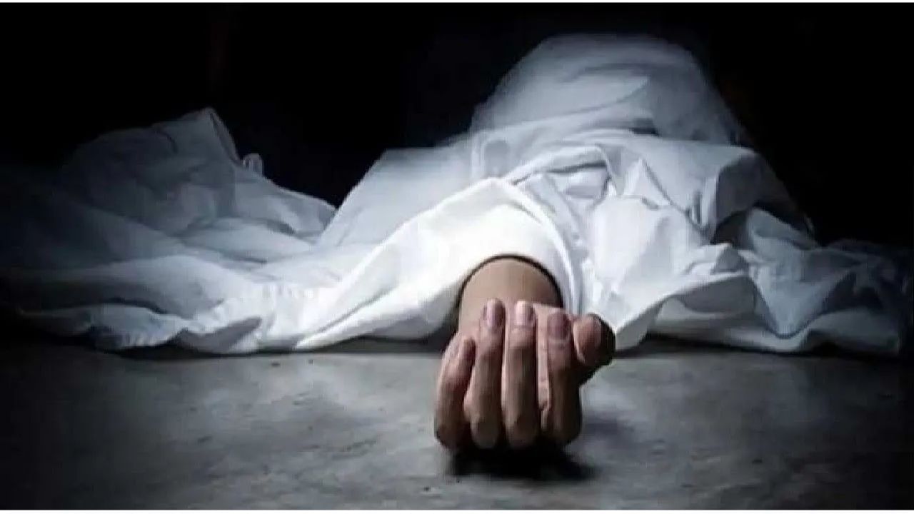 UK Honor killing: ਕਾਤਲ ਨੇ ਭਤੀਜੀ ਦਾ ਕਤਲ ਕਰਨ ਮਗਰੋਂ ਘਰ ਦੇ ਅੰਦਰ ਦਫਨਾਈ ਲਾਸ਼ UK Honor killing: ਕਾਤਲ ਨੇ ਭਤੀਜੀ ਦਾ ਕਤਲ ਕਰਨ ਮਗਰੋਂ ਘਰ ਦੇ ਅੰਦਰ ਦਫਨਾਈ ਲਾਸ਼