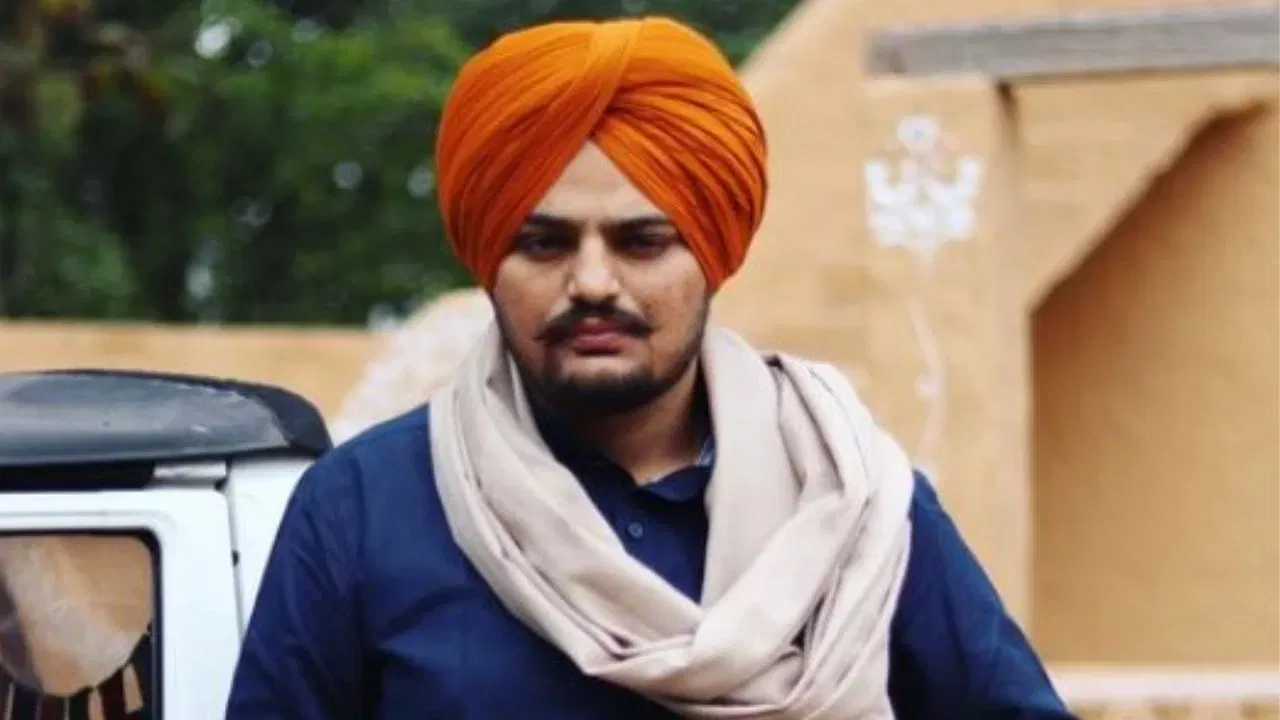 Moosewala Death Anniversary: ਸਿੱਧੂ ਮੂਸੇਵਾਲਾ ਦੀ ਪਹਿਲੀ ਬਰਸੀ ਅੱਜ, ਮਾਨਸਾ ਦਾਣਾ ਮੰਡੀ ‘ਚ ਸ਼ਰਧਾਂਜਲੀ ਸਮਾਗਮ Moosewala Death Anniversary: ਸਿੱਧੂ ਮੂਸੇਵਾਲਾ ਦੀ ਪਹਿਲੀ ਬਰਸੀ ਅੱਜ, ਮਾਨਸਾ ਦਾਣਾ ਮੰਡੀ ‘ਚ ਸ਼ਰਧਾਂਜਲੀ ਸਮਾਗਮ