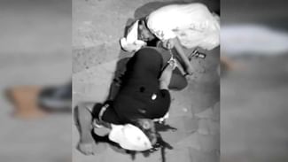 Atique Ashraf Shot Dead: ਨਿਆਇਕ ਜਾਂਚ ਕਮਿਸ਼ਨ ਦਾ ਗਠਨ, ਪ੍ਰਯਾਗਰਾਜ ‘ਚ ਇੰਟਰਨੈੱਟ ਸੇਵਾ ਬੰਦ, ਕੇਂਦਰੀ ਗ੍ਰਹਿ ਮੰਤਰਾਲੇ ਨੇ ਮੰਗੀ ਜਾਣਕਾਰੀ Atique Ashraf Shot Dead: ਨਿਆਇਕ ਜਾਂਚ ਕਮਿਸ਼ਨ ਦਾ ਗਠਨ, ਪ੍ਰਯਾਗਰਾਜ ‘ਚ ਇੰਟਰਨੈੱਟ ਸੇਵਾ ਬੰਦ, ਕੇਂਦਰੀ ਗ੍ਰਹਿ ਮੰਤਰਾਲੇ ਨੇ ਮੰਗੀ ਜਾਣਕਾਰੀ