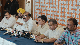 BJP PC on Law & Order: ਵਿਗੜ ਰਹੀ ਕਾਨੂੰਨ ਵਿਵਸਥਾ, ਨਕਾਮ ਸਰਕਾਰ, ਭਾਜਪਾ ਦੇ ‘ਆਪ’ ‘ਤੇ ਤਿੱਖੇ ਹਮਲੇ BJP PC on Law & Order: ਵਿਗੜ ਰਹੀ ਕਾਨੂੰਨ ਵਿਵਸਥਾ, ਨਕਾਮ ਸਰਕਾਰ, ਭਾਜਪਾ ਦੇ ‘ਆਪ’ ‘ਤੇ ਤਿੱਖੇ ਹਮਲੇ