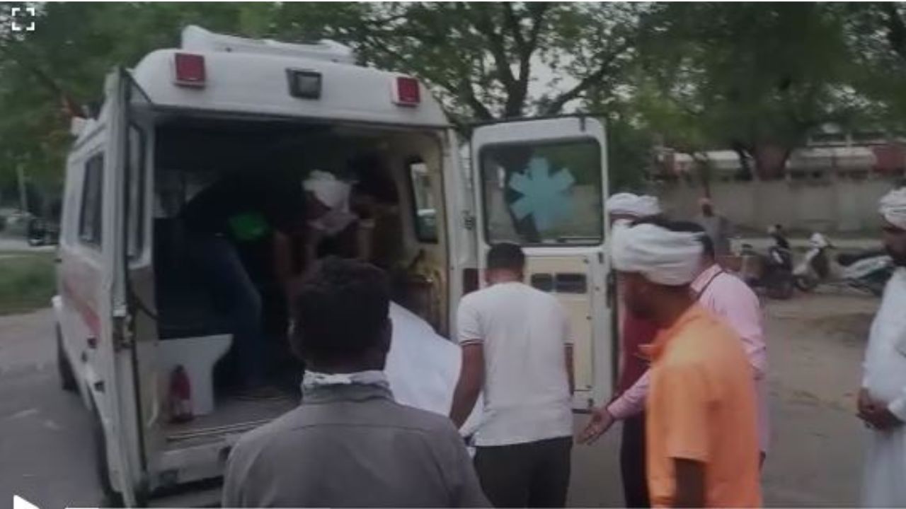 Faridkot ਚੋਂ ਲੰਘਦੀ ਸਰਹਿੰਦ ਫੀਡਰ ਨਹਿਰ ਵਿੱਚ ਰੁੜੇ ਤਿੰਨੇ ਨੌਜਵਾਨਾਂ ਦੀਆਂ ਲਾਸ਼ਾਂ ਬਰਾਮਦ Faridkot ਚੋਂ ਲੰਘਦੀ ਸਰਹਿੰਦ ਫੀਡਰ ਨਹਿਰ ਵਿੱਚ ਰੁੜੇ ਤਿੰਨੇ ਨੌਜਵਾਨਾਂ ਦੀਆਂ ਲਾਸ਼ਾਂ ਬਰਾਮਦ