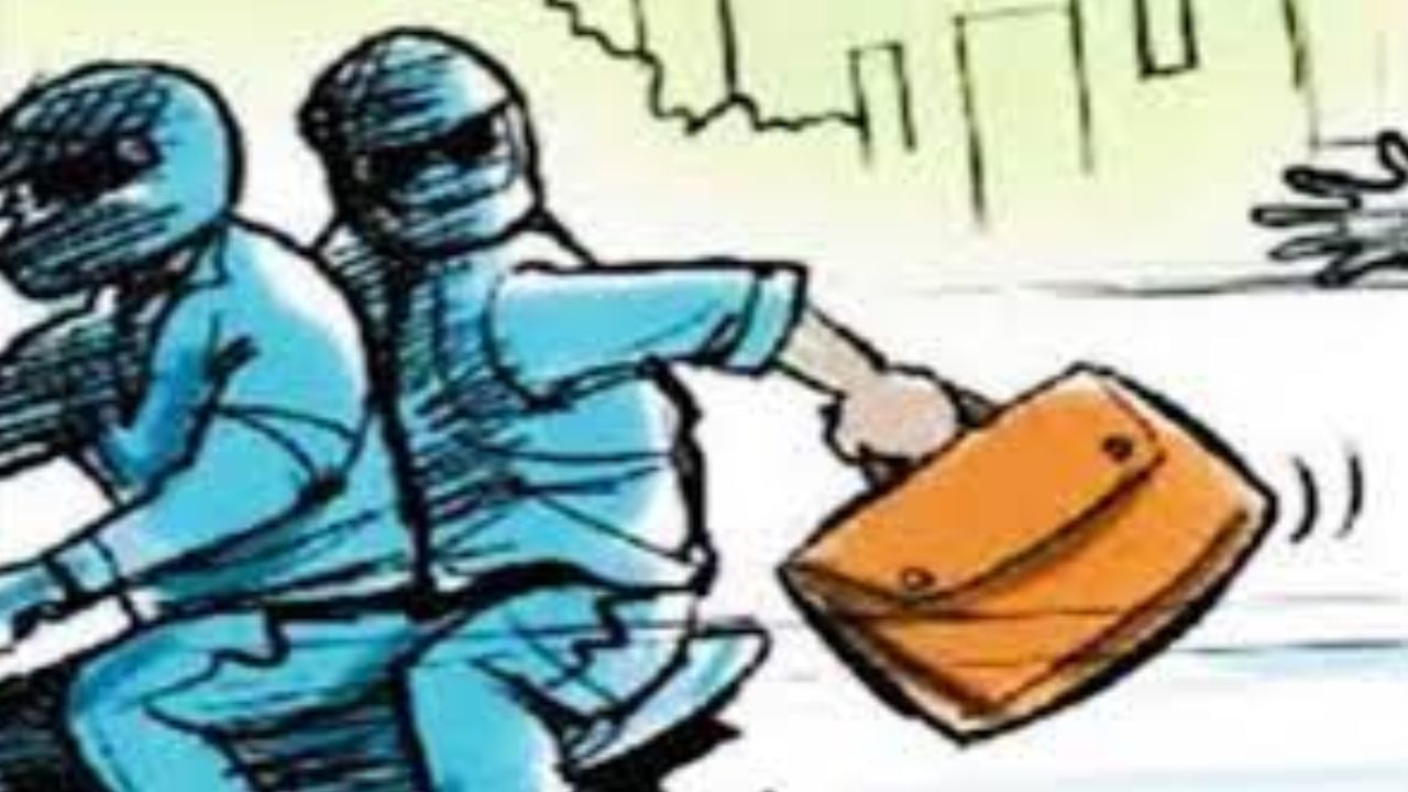 A Major Incident of Robbery: ਮੰਡੀ ਗੋਬਿੰਦਗੜ੍ਹ ਦੇ ਇੱਕ ਲੋਹਾ ਵਪਾਰੀ ਦੇ ਦਫਤਰ ਚੋਂ 50 ਲੱਖ ਦੀ ਹੋਈ ਲੁੱਟ, ਚਾਰ ਲੁਟੇਰਿਆਂ ਨੇ ਦਿੱਤਾ ਵਾਰਦਾਤ ਨੂੰ ਅੰਜ਼ਾਮ A Major Incident of Robbery: ਮੰਡੀ ਗੋਬਿੰਦਗੜ੍ਹ ਦੇ ਇੱਕ ਲੋਹਾ ਵਪਾਰੀ ਦੇ ਦਫਤਰ ਚੋਂ 50 ਲੱਖ ਦੀ ਹੋਈ ਲੁੱਟ, ਚਾਰ ਲੁਟੇਰਿਆਂ ਨੇ ਦਿੱਤਾ ਵਾਰਦਾਤ ਨੂੰ ਅੰਜ਼ਾਮ