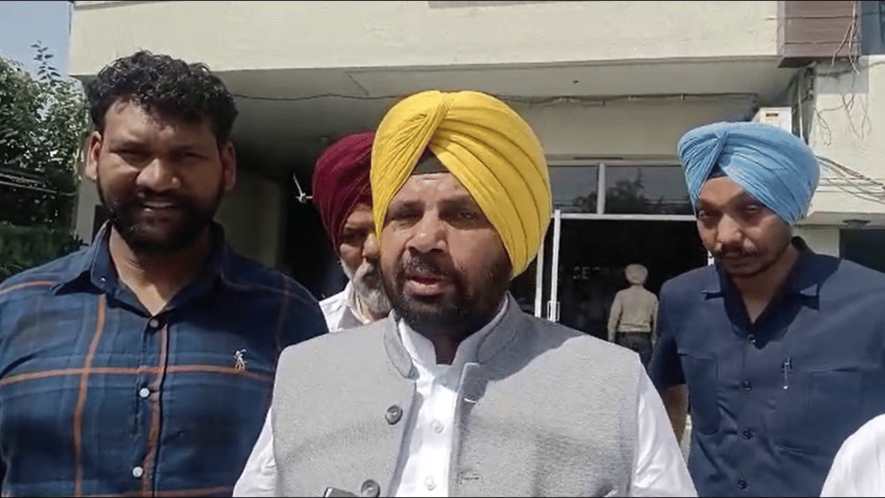 ਝੋਨੇ ਦੇ ਸੀਜ਼ਨ ਦੌਰਾਨ ਕਿਸਾਨਾਂ ਲਈ ਨਿਰਵਿਘਨ 8 ਘੰਟੇ ਅਤੇ ਘਰੇਲੂ ਖਪਤਕਾਰਾਂ ਲਈ 24 ਘੰਟੇ ਯਕੀਨੀ ਬਣਾਵਾਂਗੇ ਬਿਜਲੀ ਸਪਲਾਈ : ਈਟੀਓ