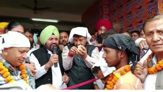 Amritpal ਕੋਈ ਮੁੱਦਾ ਨਹੀਂ, ਕੇਂਦਰ ਸਰਕਾਰ ਇਸਨੂੰ ਜਾਣ ਬੁੱਝਕੇ ਦੇ ਰਹੀ ਹਵਾ-ਹਰਚੰਦ Amritpal ਕੋਈ ਮੁੱਦਾ ਨਹੀਂ, ਕੇਂਦਰ ਸਰਕਾਰ ਇਸਨੂੰ ਜਾਣ ਬੁੱਝਕੇ ਦੇ ਰਹੀ ਹਵਾ-ਹਰਚੰਦ