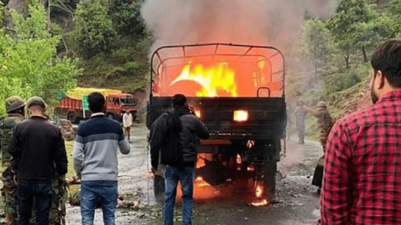 Poonch Terror Attack: ਪਾਕਿਸਤਾਨ ਦੀ ਸ਼ਾਹਬਾਜ਼ ਸਰਕਾਰ ਨੇ ਕਰਵਾਇਆ ਅੱਤਵਾਦੀ ਹਮਲਾ, ISI ਨਾਲ ਮਿਲ ਕੇ ਰਚੀ ਸਾਜ਼ਿਸ਼