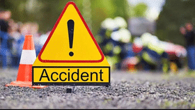 Road Accident: ਖੁਰਾਲਗੜ੍ਹ ਸਾਹਿਬ ਮੱਥਾ ਟੇਕਣ ਜਾ ਰਹੇ ਯੂਪੀ ਦੇ ਸ਼ਰਧਾਲੂਆਂ ਨੂੰ ਬੇਕਾਬੂ ਟਰੱਕ ਨੇ ਦਰੜਿਆ, 8 ਦੀ ਮੌਤ Road Accident: ਖੁਰਾਲਗੜ੍ਹ ਸਾਹਿਬ ਮੱਥਾ ਟੇਕਣ ਜਾ ਰਹੇ ਯੂਪੀ ਦੇ ਸ਼ਰਧਾਲੂਆਂ ਨੂੰ ਬੇਕਾਬੂ ਟਰੱਕ ਨੇ ਦਰੜਿਆ, 8 ਦੀ ਮੌਤ...