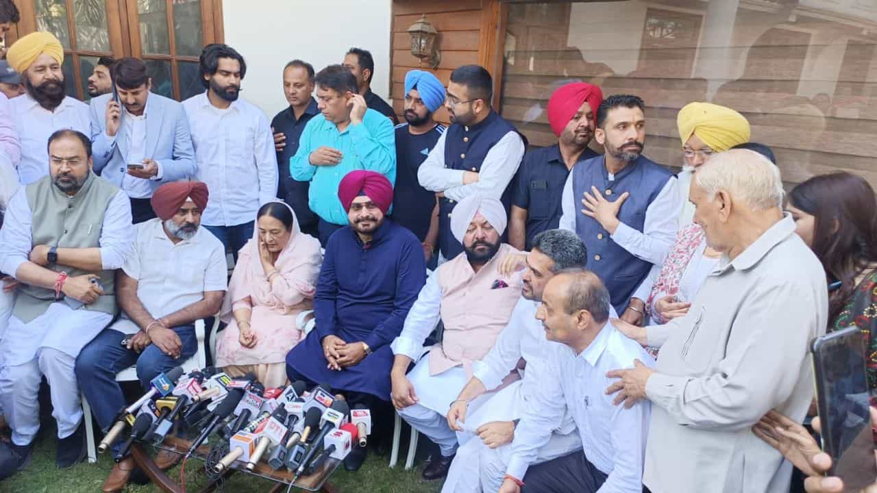 ਜਲੰਧਰ ਜ਼ਿਮਨੀ ਚੋਣ ਲਈ ਕਰਮਜੀਤ ਕੌਰ ਤੋਂ ਹੋਰ ਕੋਈ ਮਜ਼ਬੂਤ ਚਿਹਰਾ ਨਹੀਂ ਹੋ ਸਕਦਾ-Sidhu