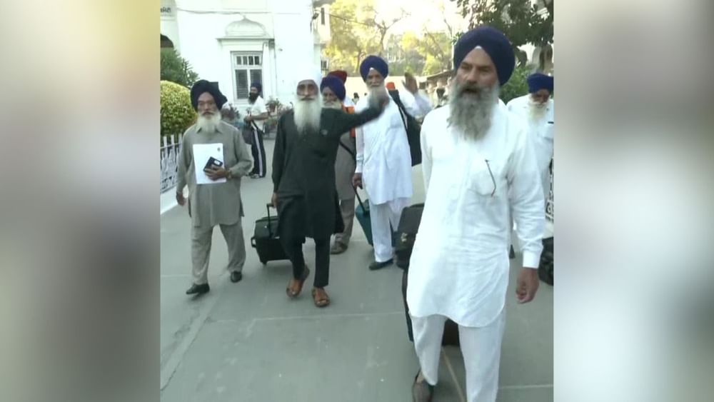 ਸਿੱਖ ਸ਼ਰਧਾਲੂਆਂ ਦਾ ਇਹ ਜਥਾ ਗੁਰਦੁਆਰਾ ਪੰਜਾ ਸਾਹਿਬ ਵਿਖੇ ਵਿਸਾਖੀ ਮਨਾਏਗਾ। ਗੁਰਦੁਆਰਾ ਨਨਕਾਣਾ ਸਾਹਿਬ ਗੁਰਦੁਆਰਾ ਕਰਤਾਰਪੁਰ ਸਾਹਿਬ ਤੇ ਗੁਰਦੁਆਰਾ ਸੱਚਾ ਸੌਦਾ ਅਤੇ ਡੇਰਾ ਸਾਹਿਬ ਲਾਹੌਰ ਦੇ ਦਰਸ਼ਣ ਕਰ ਵਾਪਿਸ 18 ਅਪ੍ਰੈਲ ਨੂੰ ਭਾਰਤ ਵਾਪਿਸ ਆਵੇਗਾ।