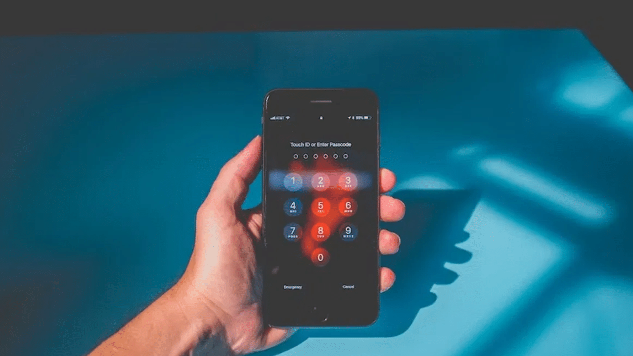 IPhone Users ਨੂੰ ਹੋ ਸਕਦਾ ਹੈ ਵੱਡਾ ਨੁਕਸਾਨ, ਹੈਕਰ ਲੈ ਸਕਦੇ ਹਨ ਇਸ ਫੀਚਰ ਦਾ ਫਾਇਦਾ IPhone Users ਨੂੰ ਹੋ ਸਕਦਾ ਹੈ ਵੱਡਾ ਨੁਕਸਾਨ, ਹੈਕਰ ਲੈ ਸਕਦੇ ਹਨ ਇਸ ਫੀਚਰ ਦਾ ਫਾਇਦਾ