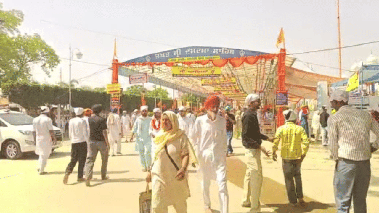 Baisakhi 2025: ਅੱਜ ਮਨਾਇਆ ਜਾ ਰਿਹਾ ਹੈ ਵਿਸਾਖੀ ਦਾ ਤਿਉਹਾਰ, ਜਾਣੋ ਕਿਉਂ ਖਾਸ ਹੈ ਸਿੱਖ ਧਰਮ ਲਈ ਇਹ ਤਿਉਹਾਰ