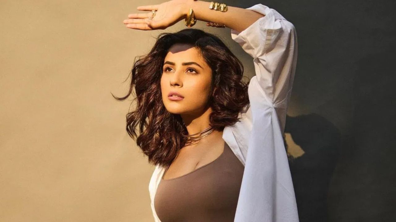 Shehnaaz Gill Next Project: ਸ਼ਹਿਨਾਜ਼ ਗਿਲ ਦੇ ਹੱਥ ਲੱਗਿਆ ਵੱਡਾ ਪ੍ਰੋਜੈਕਟ, ਸੋਨਮ ਕਪੂਰ ਦੀ ਭੈਣ ਨਾਲ ਕਰੇਗੀ ਕੰਮ Shehnaaz Gill Next Project: ਸ਼ਹਿਨਾਜ਼ ਗਿਲ ਦੇ ਹੱਥ ਲੱਗਿਆ ਵੱਡਾ ਪ੍ਰੋਜੈਕਟ, ਸੋਨਮ ਕਪੂਰ ਦੀ ਭੈਣ ਨਾਲ ਕਰੇਗੀ ਕੰਮ