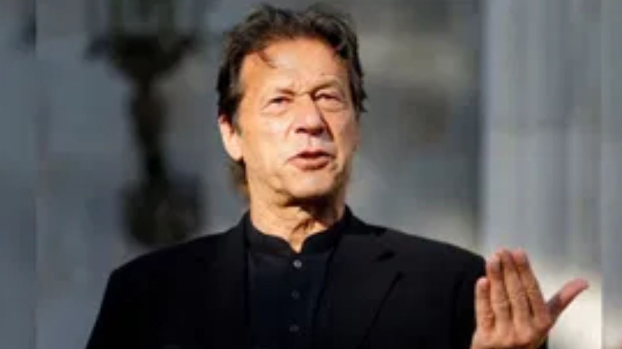 Imran Khan News: ਵਿਦੇਸ਼ ‘ਚ ਨਾ ਜਾਇਦਾਦ, ਨਾ ਕਾਰੋਬਾਰ, ਦੇਸ਼ ਛੱਡਣ ਦੀਆਂ ਖ਼ਬਰਾਂ ਤੋਂ ਇਮਰਾਨ ਨੇ ਕੀਤਾ ਇਨਕਾਰ Imran Khan News: ਵਿਦੇਸ਼ ‘ਚ ਨਾ ਜਾਇਦਾਦ, ਨਾ ਕਾਰੋਬਾਰ, ਦੇਸ਼ ਛੱਡਣ ਦੀਆਂ ਖ਼ਬਰਾਂ ਤੋਂ ਇਮਰਾਨ ਨੇ ਕੀਤਾ ਇਨਕਾਰ