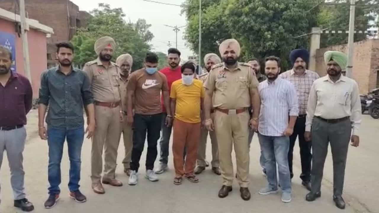 CIA Staff ਨੇ  ਲਖਬੀਰ ਸਿੰਘ ਉਰਫ ਲੰਡਾ ਹਰੀਕੇ ਤੇ ਸਤਨਾਮ ਸਿੰਘ ਉਰਫ ਸੱਤਾ ਦੇ 2 ਗੁਰਗੇ ਕੀਤੇ ਕਾਬੂ