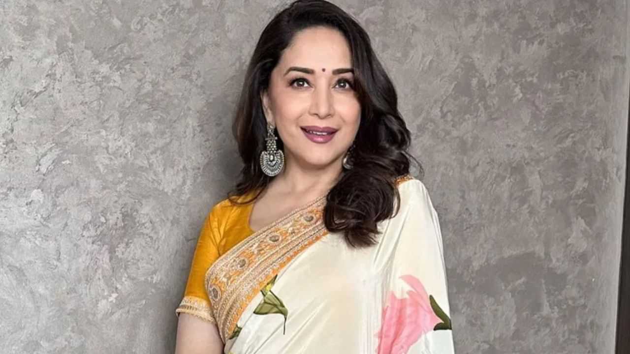 Madhuri Dixit Birthday: ਮਾਧੁਰੀ ਦੀਕਸ਼ਿਤ ਦੇ ਜਨਮਦਿਨ ਤੇ ਰਾਸ਼ਟਰੀ ਛੁੱਟੀ, ਜਦੋਂ ਇੱਕ ਪ੍ਰਸ਼ੰਸਕ ਨੇ ਸਰਕਾਰ ਤੋਂ ਕੀਤੀ ਮੰਗ