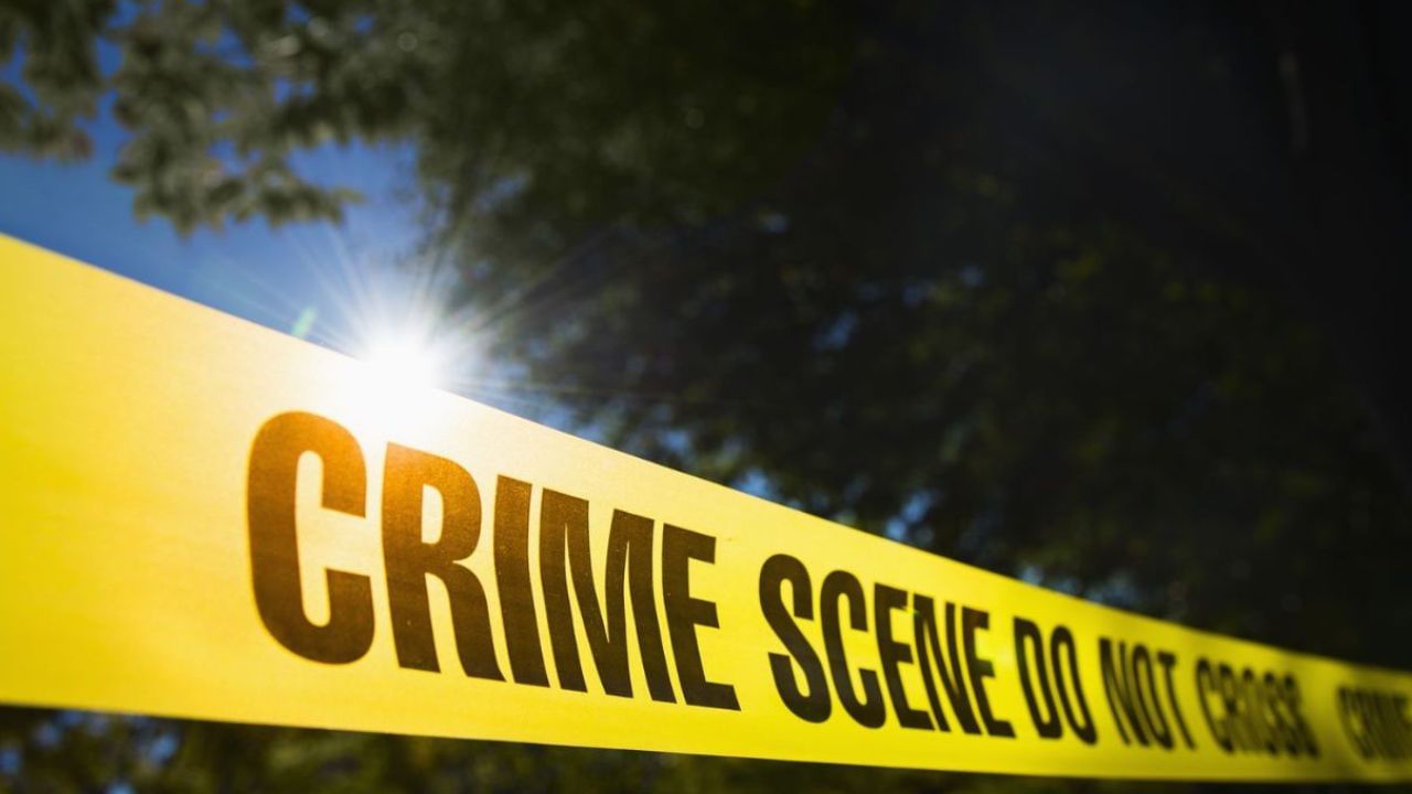 Robbery: ਬਦਮਾਸ਼ਾਂ ਨੇ ਬੱਸ ਕੰਡਕਟਰ ਨੂੰ ਘੇਰਕੇ ਕੁੱਟਿਆ, 30 ਹਜ਼ਾਰ ਦੀ ਨਕਦੀ ਲੁੱਟੀ Robbery: ਬਦਮਾਸ਼ਾਂ ਨੇ ਬੱਸ ਕੰਡਕਟਰ ਨੂੰ ਘੇਰਕੇ ਕੁੱਟਿਆ, 30 ਹਜ਼ਾਰ ਦੀ ਨਕਦੀ ਲੁੱਟੀ
