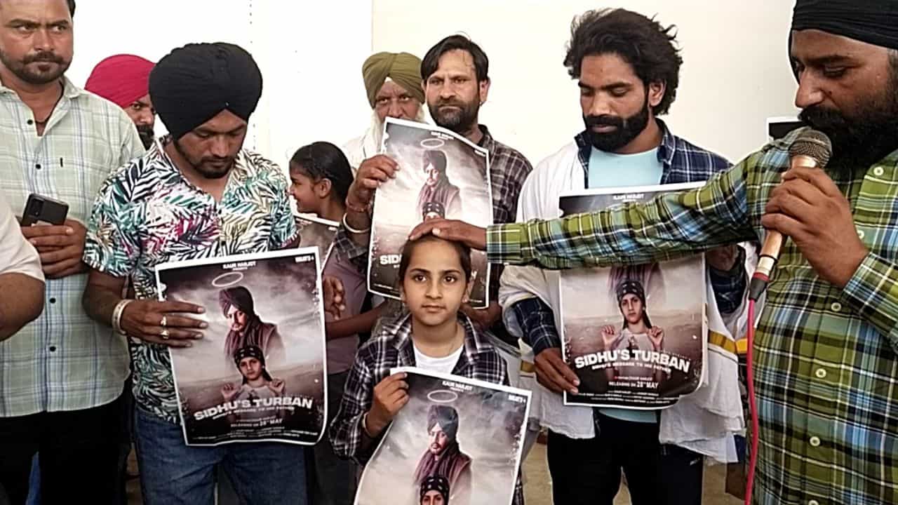 Moosewala ਦੇ ਕਤਲ ਨੂੰ ਇੱਕ ਸਾਲ ਹੋਇਆ ਪੂਰਾ, ਮਾਂ ਚਰਨ ਕੌਰ ਬੋਲੀ-ਹਾਲੇ ਤੱਕ ਪੁੱਤ ਦੇ ਕਤਲ ਦਾ ਇਨਸਾਫ ਨਹੀਂ ਮਿਲਿਆ